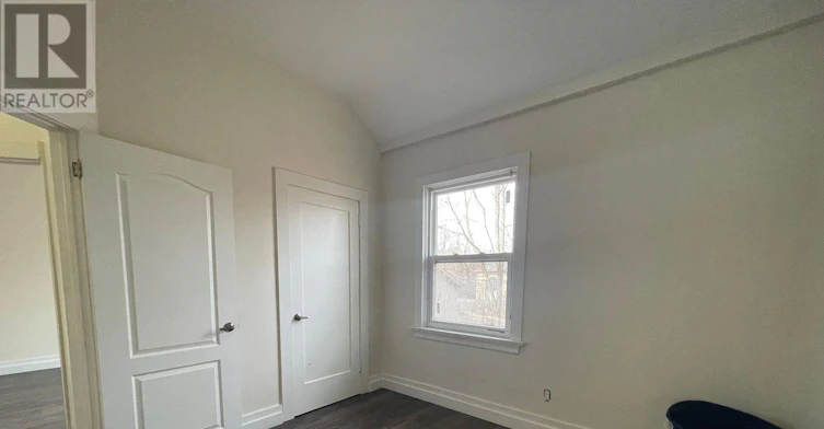 1-1561 Hurontario Street, Mississauga, ON, L5G 3H7 - 23