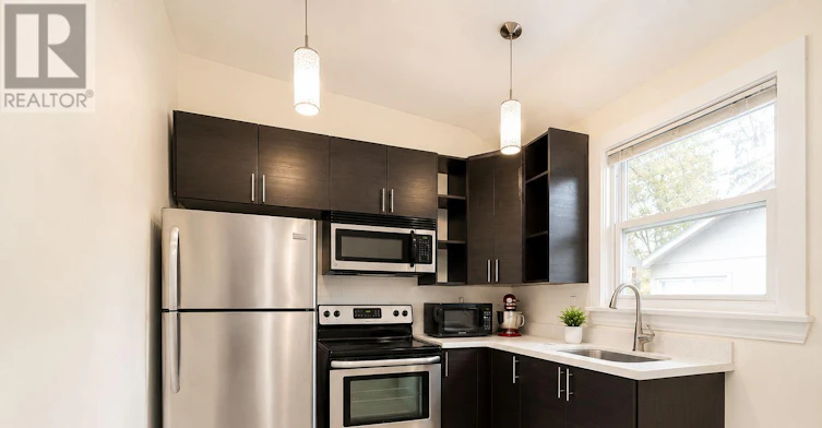 1-1561 Hurontario Street, Mississauga, ON, L5G 3H7 - 5