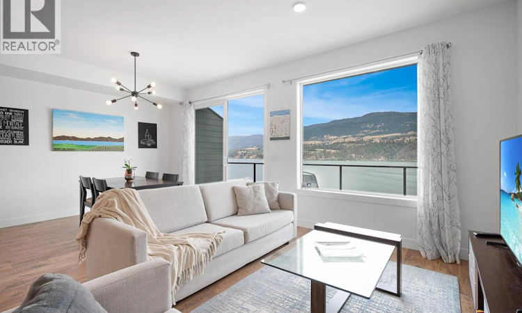 22-12075 Oceola Road