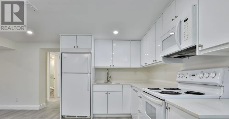 BASEMENT-383 Neal Drive, Richmond Hill, ON, L4C 3L6 - 5