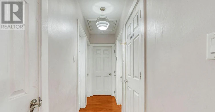 421 St Augustine Drive, Oakville, ON, L6K 3G1 - 5