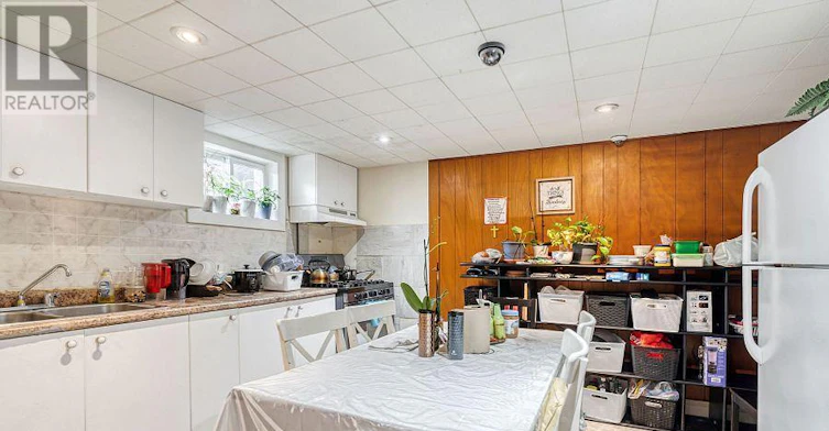 421 St Augustine Drive, Oakville, ON, L6K 3G1 - 14