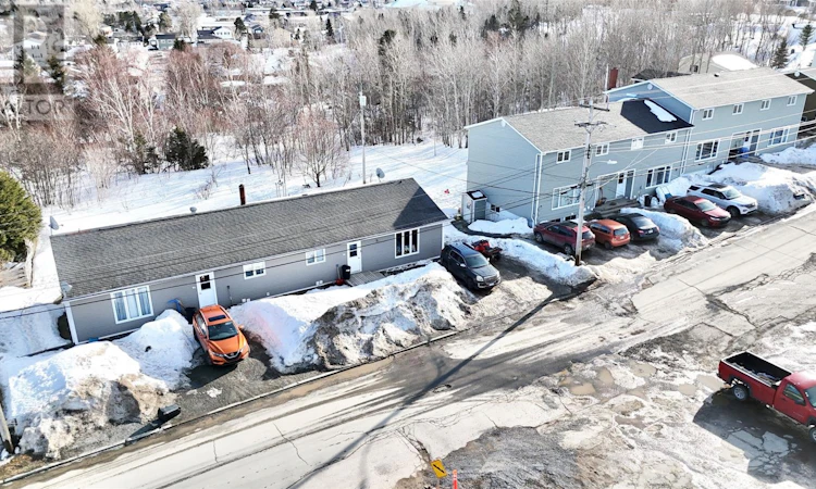 19-29 Bowater Avenue