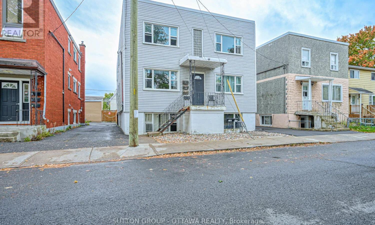154-156 Dagmar Avenue