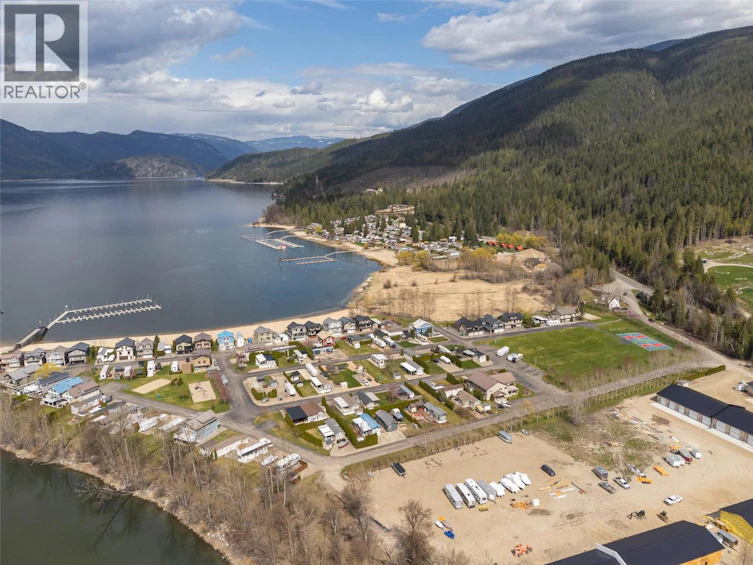 LS44-8192 97a Highway, Mara, BC, V0E 2K0 - 44