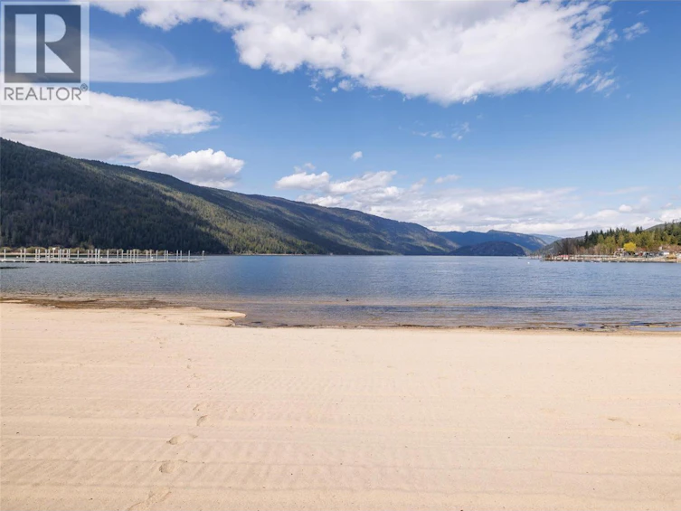LS44-8192 97a Highway, Mara, BC, V0E 2K0 - 7