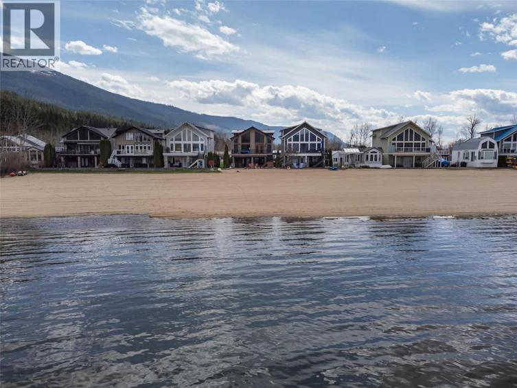 LS44-8192 97a Highway, Mara, BC, V0E 2K0 - 40
