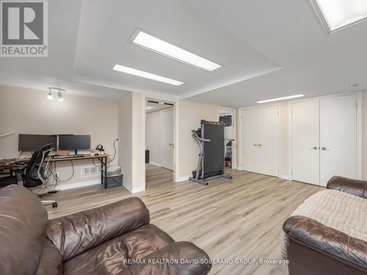 89 Allingham Gardens, Toronto, ON, M3H 1X9 - 27