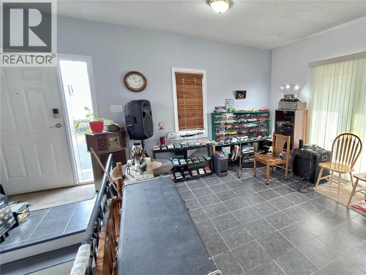 356 Marguerite Avenue, Greenwood, BC, V0H 1J0 - 35