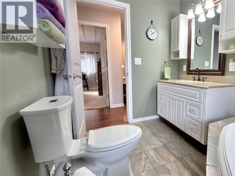 356 Marguerite Avenue, Greenwood, BC, V0H 1J0 - 41