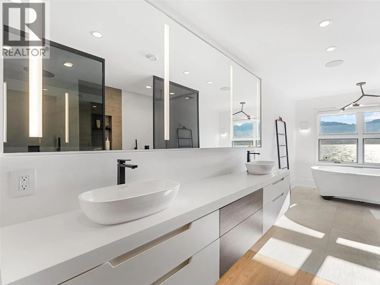 2423 Whitworth Road, West Kelowna, BC, V4T 2K4 - 35
