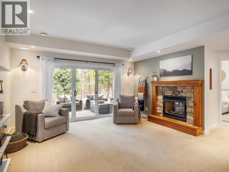 4158 S Gallaghers Forest, Kelowna, BC, V1W 5E4 - 29