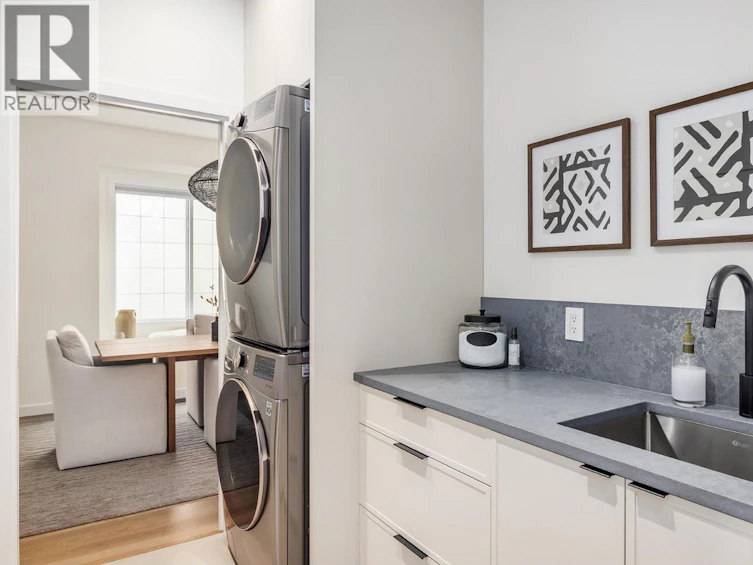 4158 S Gallaghers Forest, Kelowna, BC, V1W 5E4 - 27