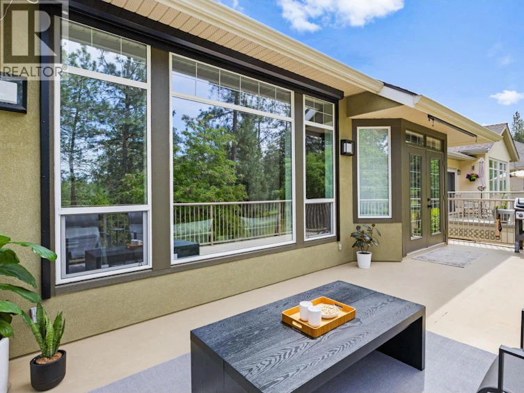 4158 S Gallaghers Forest, Kelowna, BC, V1W 5E4 - 43