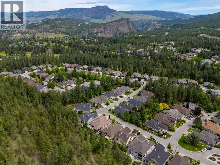 4158 S Gallaghers Forest, Kelowna, BC, V1W 5E4 - 54
