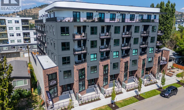 404-620 Coronation Avenue
