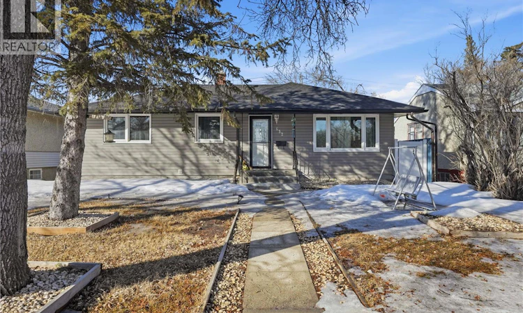 632 Aberdeen Crescent