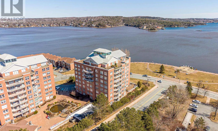 403-99 Waterfront Drive