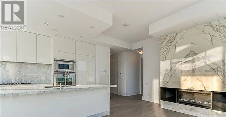 4702-42 Charles Street E, Toronto, ON, M4Y 0B7 - 7