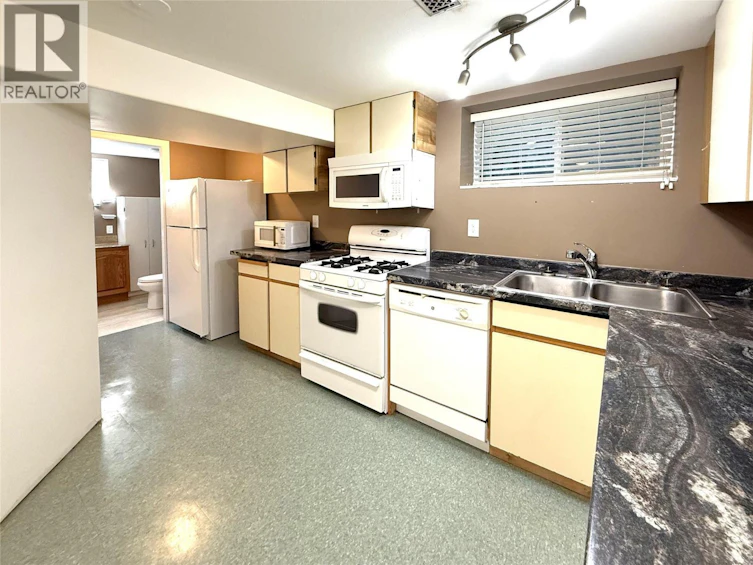 1359 Hamilton Street, Kamloops, BC, V2B 2V3 - 6