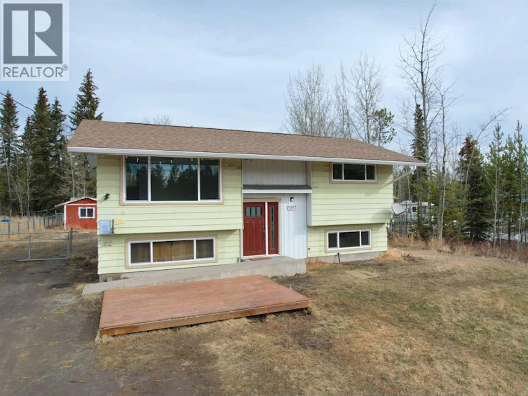 5957 Little Fort 24 Highway, 100 Mile House, BC, V0K 1X0