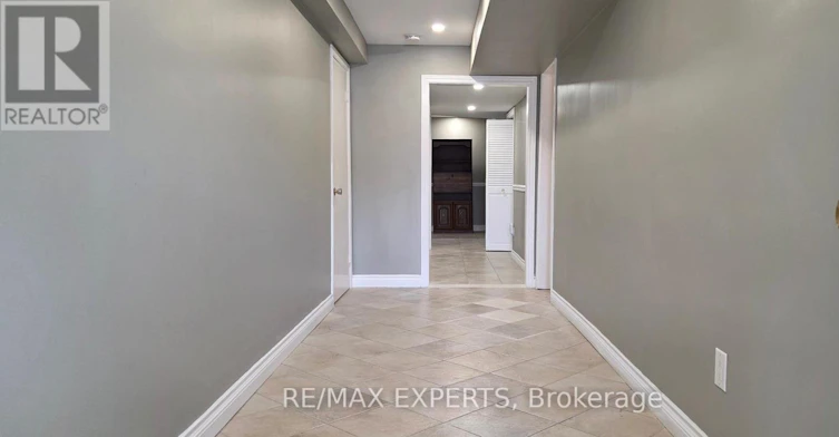 160 Ardwick Boulevard, Toronto, ON, M9M 1W2 - 6