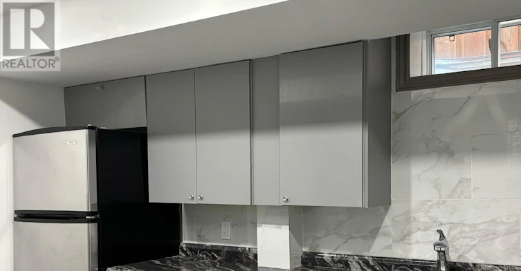 BASEMENT-65 Mildenhall Place, Whitby, ON, L1M 0E5 - 4