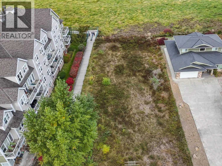 721 NE Harbourfront Drive, Salmon Arm, BC, V1E 3L4 - 5