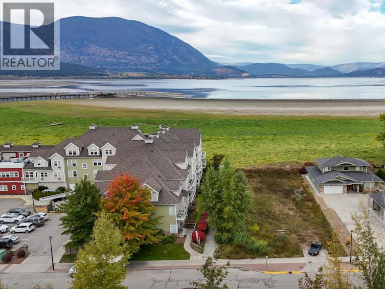721 NE Harbourfront Drive, Salmon Arm, BC, V1E 3L4 - 15