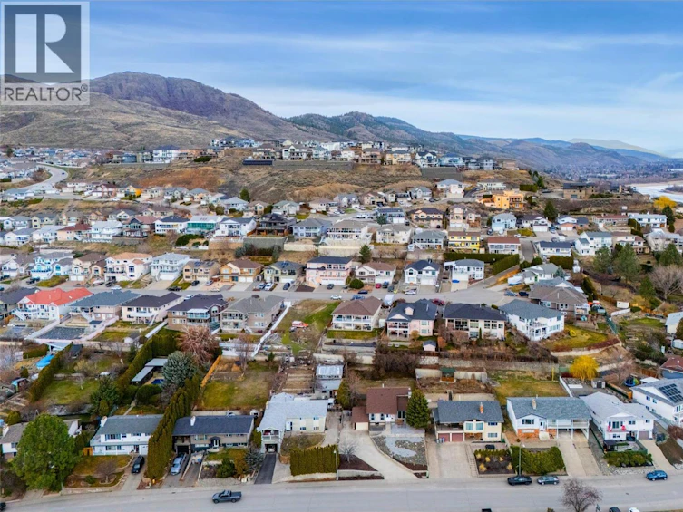 1748 North River Drive, Kamloops, BC, V2B 7N7 - 45