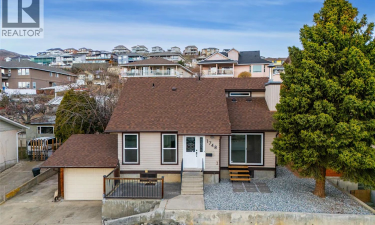 1748 North River Drive