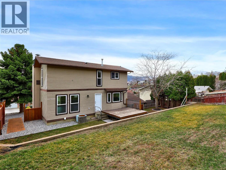 1748 North River Drive, Kamloops, BC, V2B 7N7 - 36
