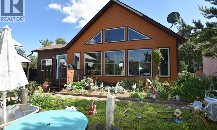 621 Pine Drive
