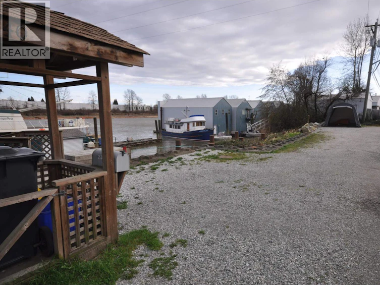 23240 Dyke Road, Richmond, BC, V6V 1E2 - 2