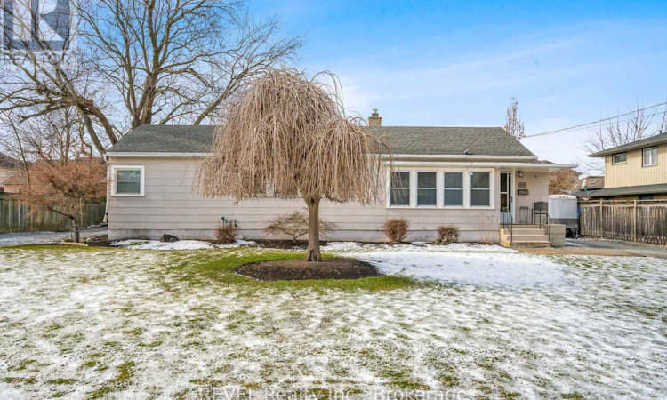 18 A B,C,D Valley Road