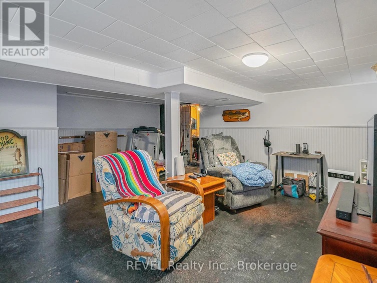 18 A B,C,D Valley Road, St. Catharines, ON, L2S 1Y6 - 8