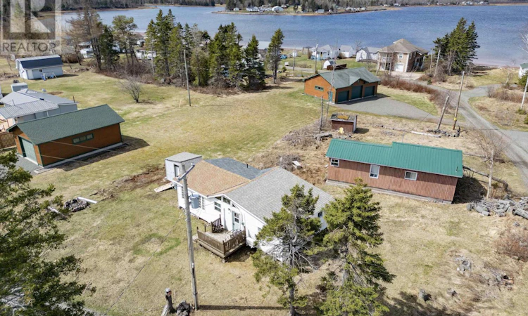 53 Jackson Point Road