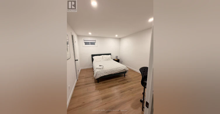 BSMT ( ROOM B1-43 Bordeaux Circuit, Toronto, ON, M9V 4Y9 - 16