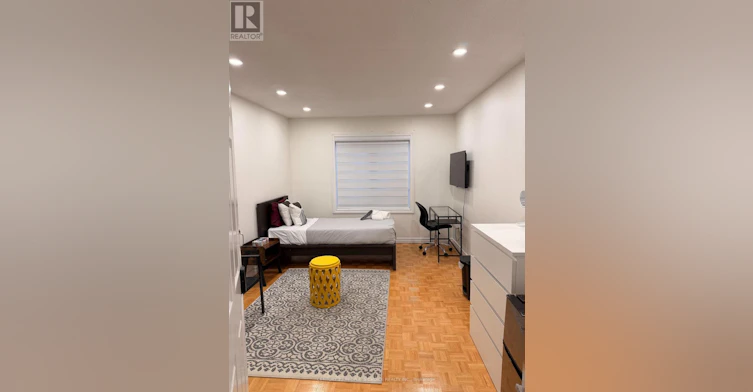 MAIN (ROOM 4-43 Bordeaux Circuit, Toronto, ON, M9V 4Z1 - 13
