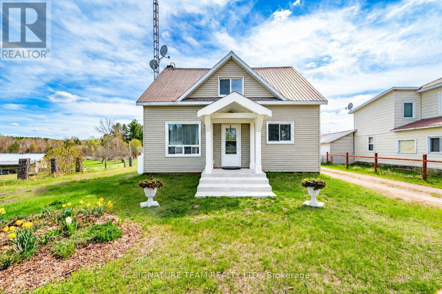 2683 Round Lake Road, Killaloe, ON, K0J 2J0