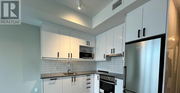 303-360 Deschatelets Avenue, Ottawa, ON, K1S 5Y1 - 13