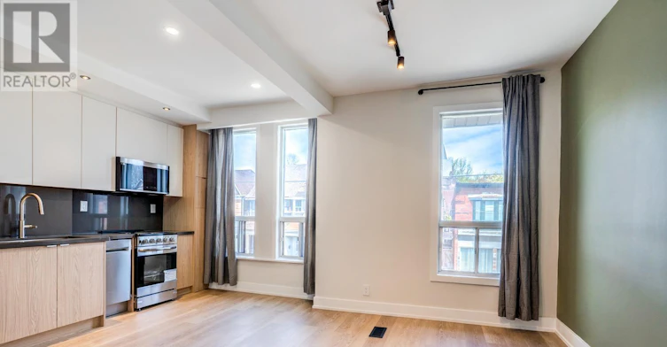 UPPER-743 Gerrard Street E, Toronto, ON, M4M 1Y5 - 5