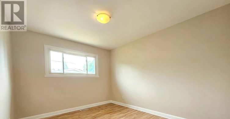 MAIN-2368 Drury Lane, Ottawa, ON, K2C 1G5 - 13
