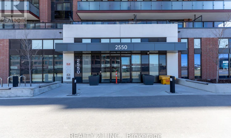 2413-2550 Simcoe Street N