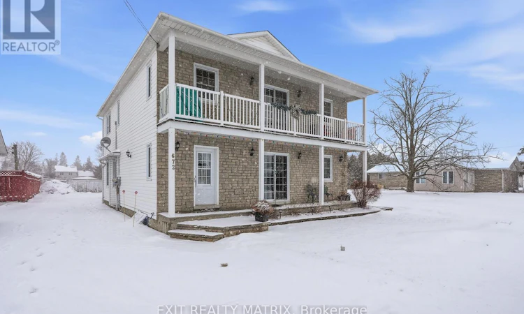 672 Jeanne Mance Street