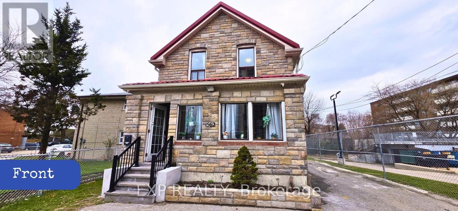 1562 Jane St Street, Toronto, ON, M9N 2R6