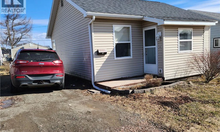 10 Copp Street