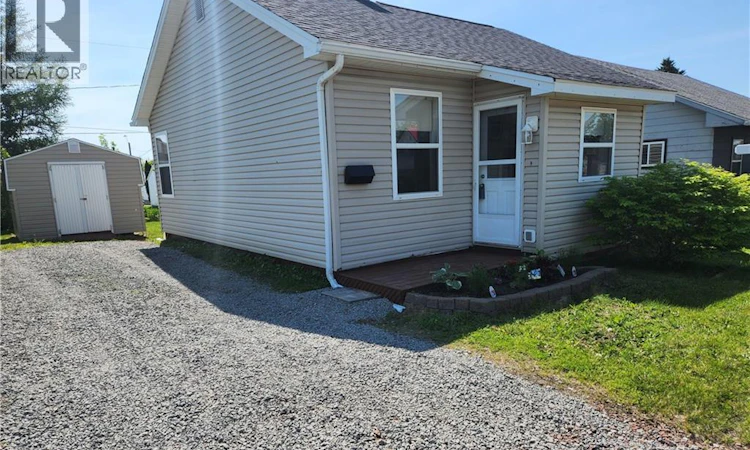 10 Copp Street