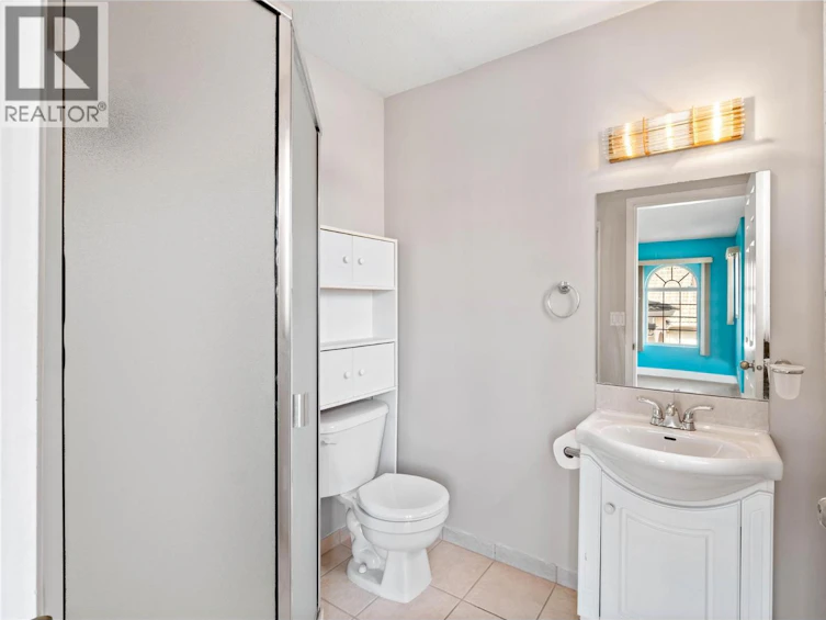1120 14th Street, Kamloops, BC, V2B 8K7 - 32