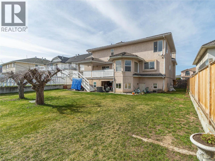 1120 14th Street, Kamloops, BC, V2B 8K7 - 46